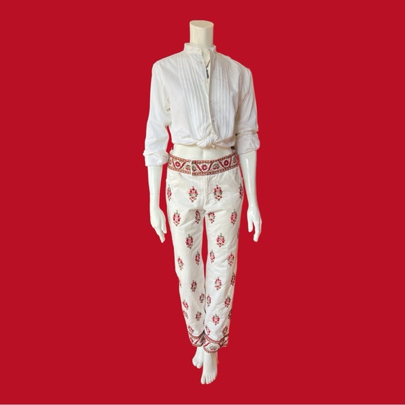 Dolce & Gabbana Embroidered Straight Leg Jeans - size Medium - Italian size 46